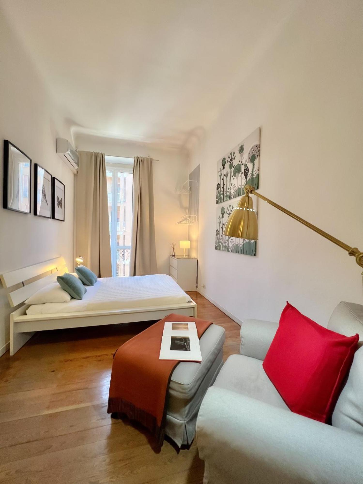 Comecasa 2 Bedrooms Apartment In Via Curtatone ミラノ エクステリア 写真